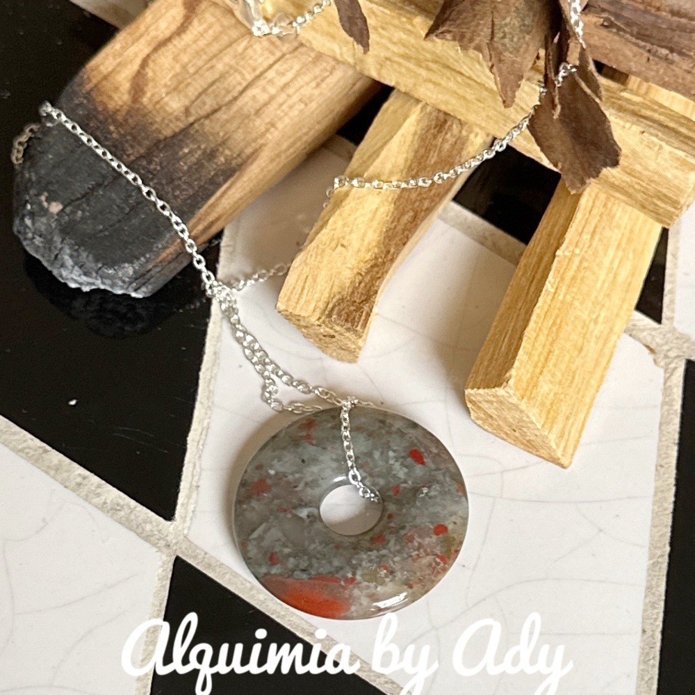 Alquimia Silver and Red bloodstone agate Circular Pendant Necklace